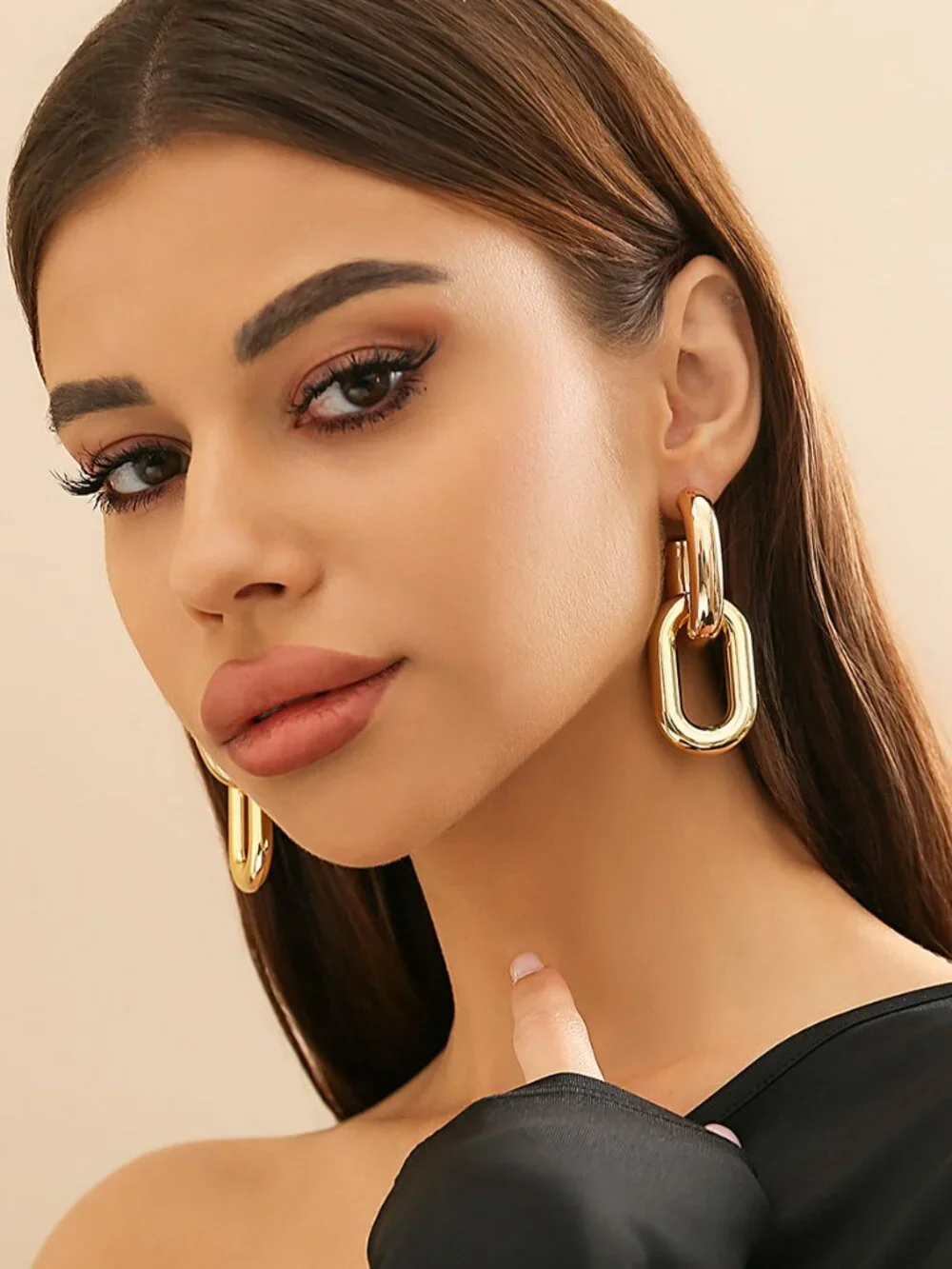 LoreVibe Chunky Double Link Chain Drop Earrings Polished Gold Tone Rectangle Int
